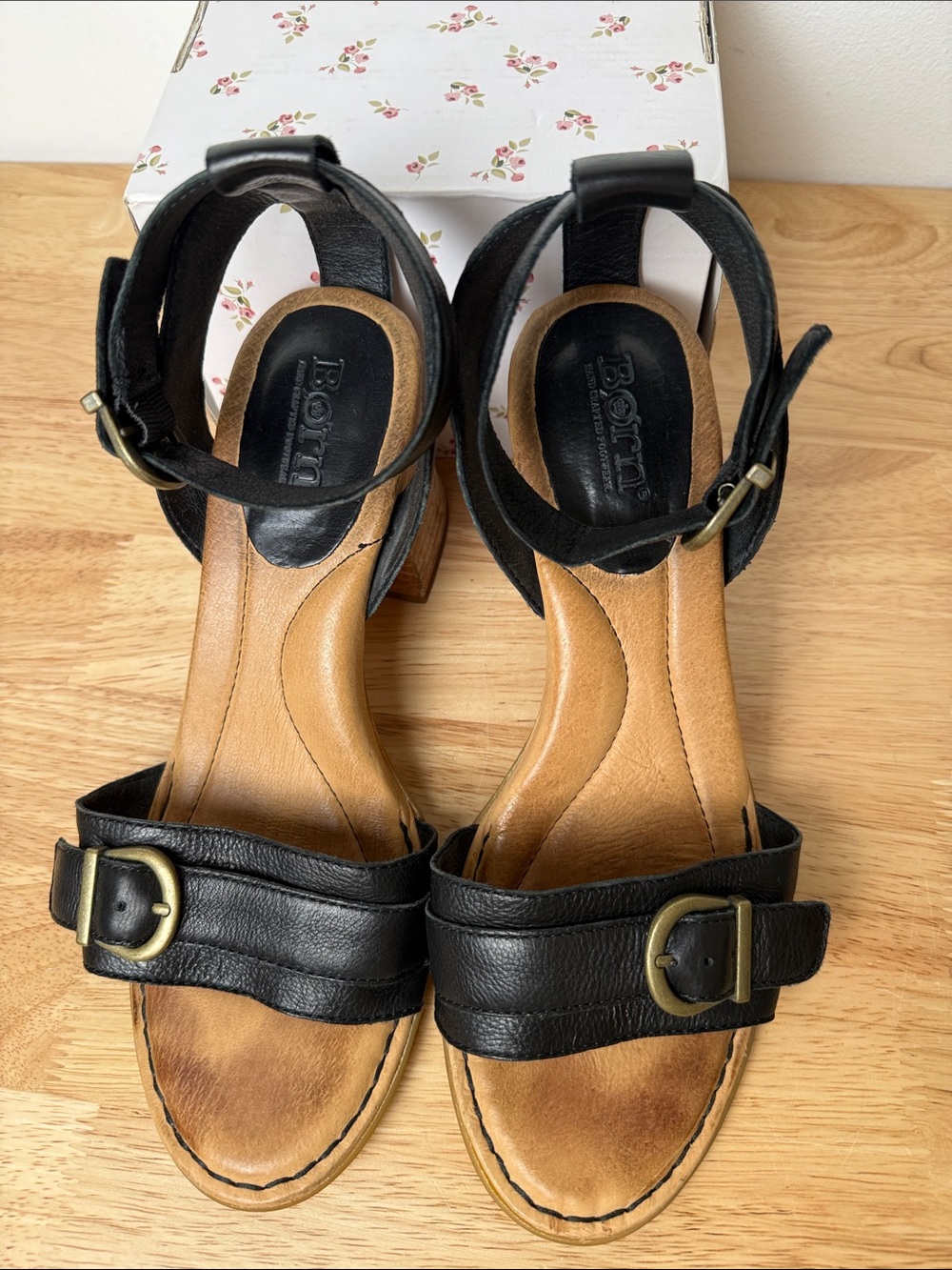 Born Black Leather Block Heel Sandals